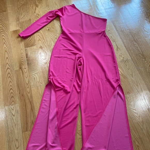 PrettyLittleThing Pants - Pretty in pink